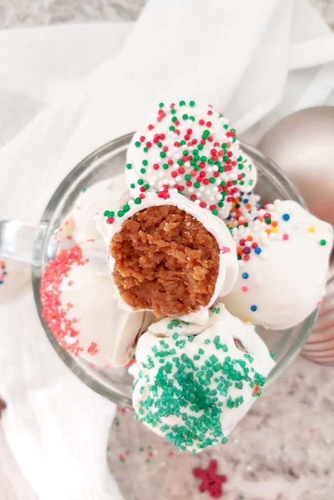 Gingerbread cookie truffles in display cup