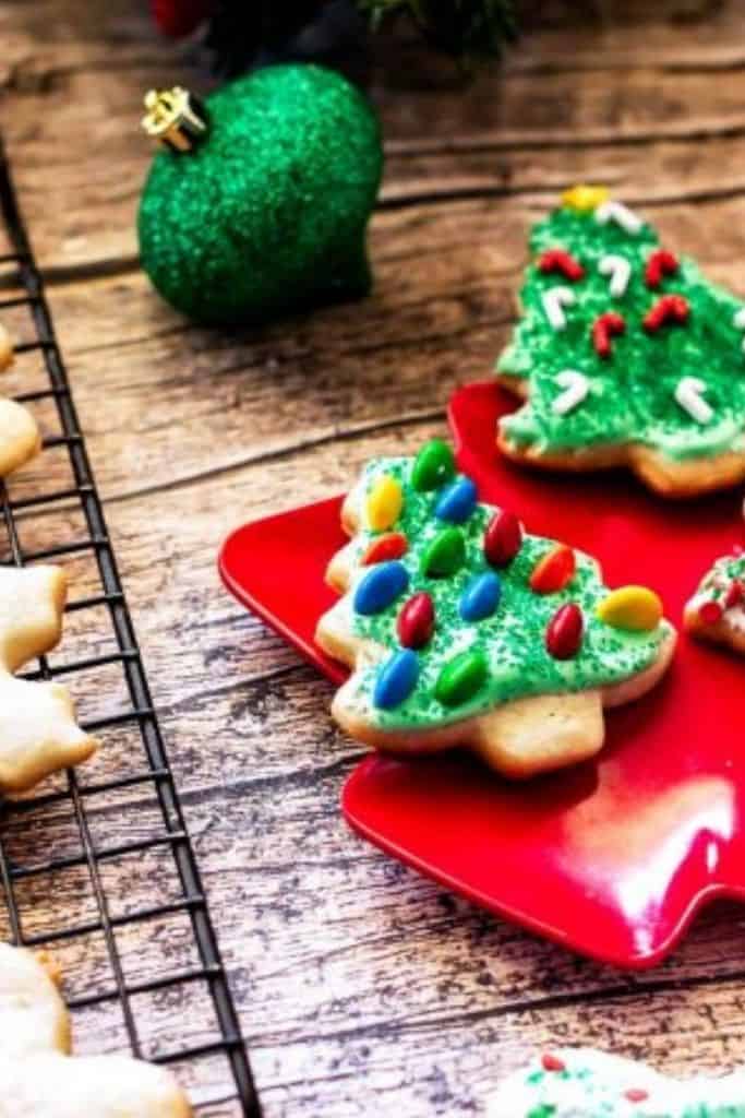 PERFECT SOFT CHRISTMAS SUGAR COOKIES RECIPE - Sweet Tea and Thyme