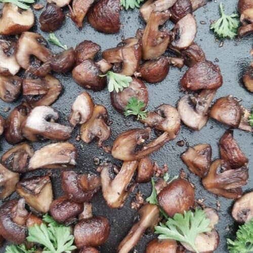 cooked garlic mushrooms