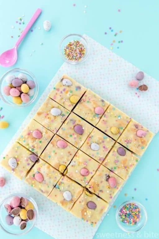 Mini Egg Fudge Slice by Sweetness & Bite